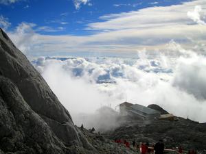 jade dragon snow mountain