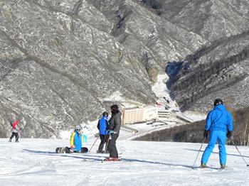 Wanlong Ski Resort Ski trail
